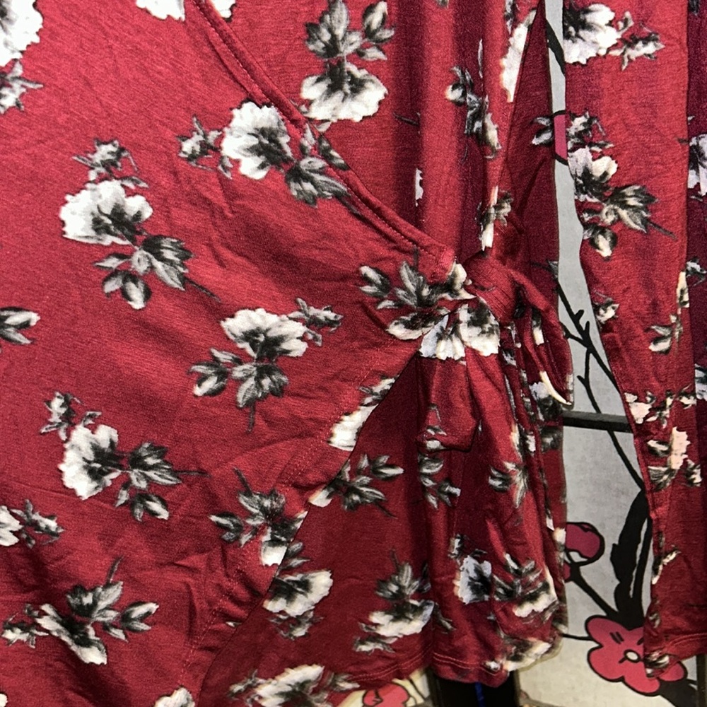 NWT Bobeau faux wrap around top by Nordstrom’s Rack - Picture 6 of 13